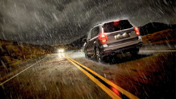 8 съвета за шофиране при дъжд